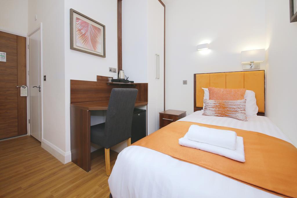 Imperial Guest House Ltd. Hounslow Zimmer foto